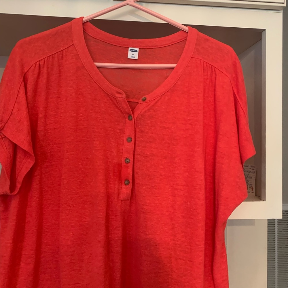 Old Navy orange top size XL short sleeve
